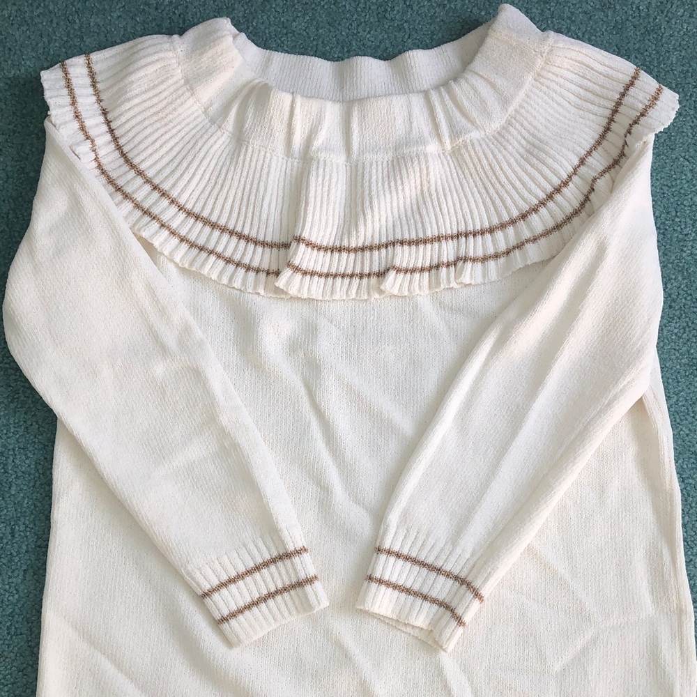 Elegant creamy white Ruffled Women's Sweater